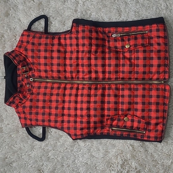 🔥 Red & Black Plaid Quilted Puffer Vest – Women’s Sm – Classic Layering Piece - Picture 4 of 13